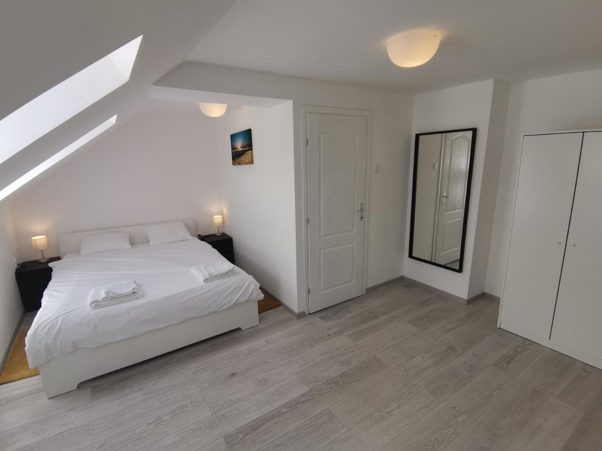 נובי סאד Ris Central Apartments מראה חיצוני תמונה