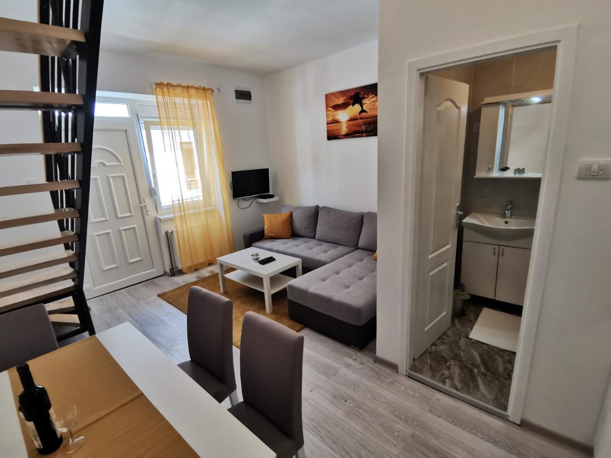 נובי סאד Ris Central Apartments מראה חיצוני תמונה
